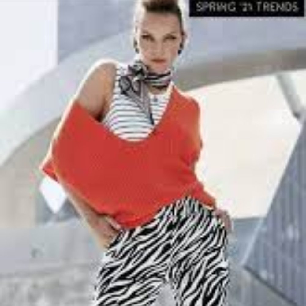 Cabi Ruby Pullover - image 3